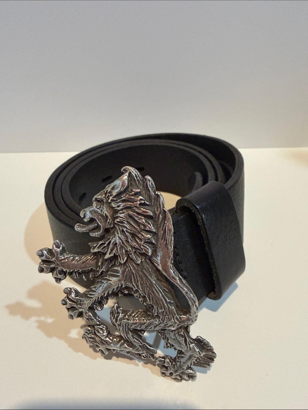 Vintage Pringle of Scotland Black Leather Belt with Silver Lion Buckle Statement